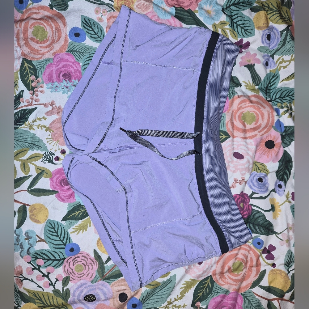 Lululemon Speed Up Shorts Size 10